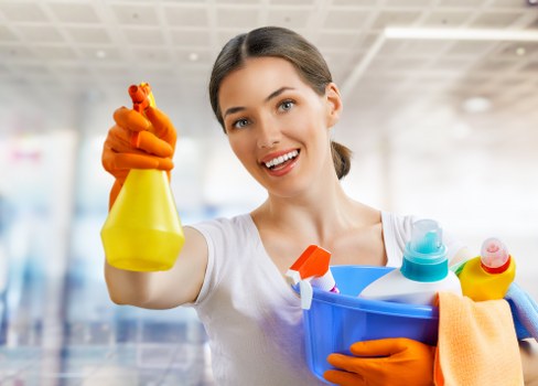 Specialist end of tenancy cleaners preparing a property for handover